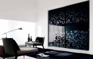 Встроенная мебель для экономии пространства