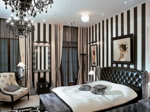 Черно-белые полосы в интерьере