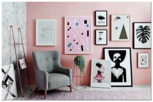 Картины на стенах