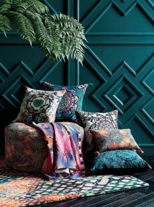 изумрудный в интерьере